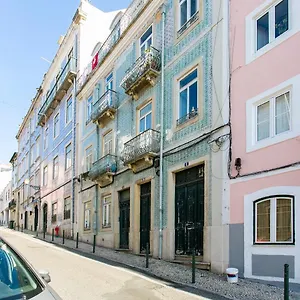 2 Beautiful Upscale Flat Embracing Tejo! Lisbon